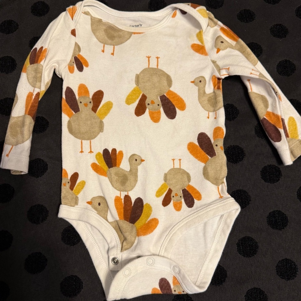 Carter’s Long sleeve Turkey Thanksgiving Onesie - size 12 months
